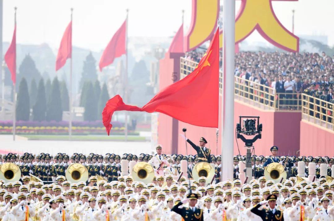 韩国年轻人爱上吃“油炸牙签”，官方紧急叫停，西方媒体都惊呆了...