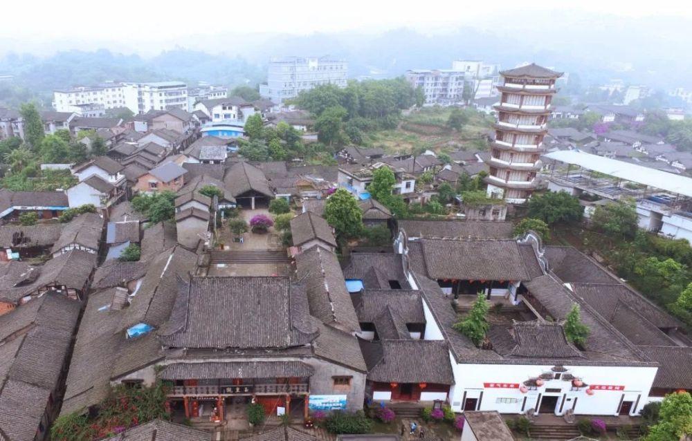 新晋网红打卡点！东莞市中心“最美”展览，周末人气爆棚